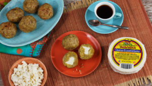 Presentation for recipe: Bolon de Verde