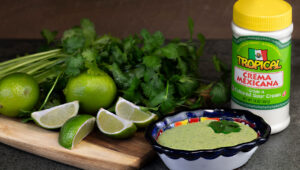 Presentation de la receta: Crema de Cilantro y Limón