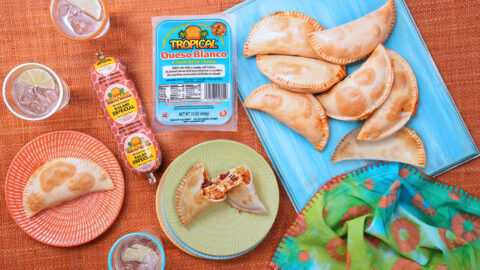 Thumbnail image for: Empanadas de Pizza