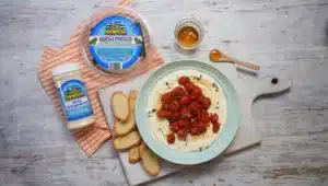 Presentation for: Cheese Dip with Tomato & Garlic